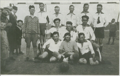 mf_1930-31_480.jpg mf_1930-31_480.jpg